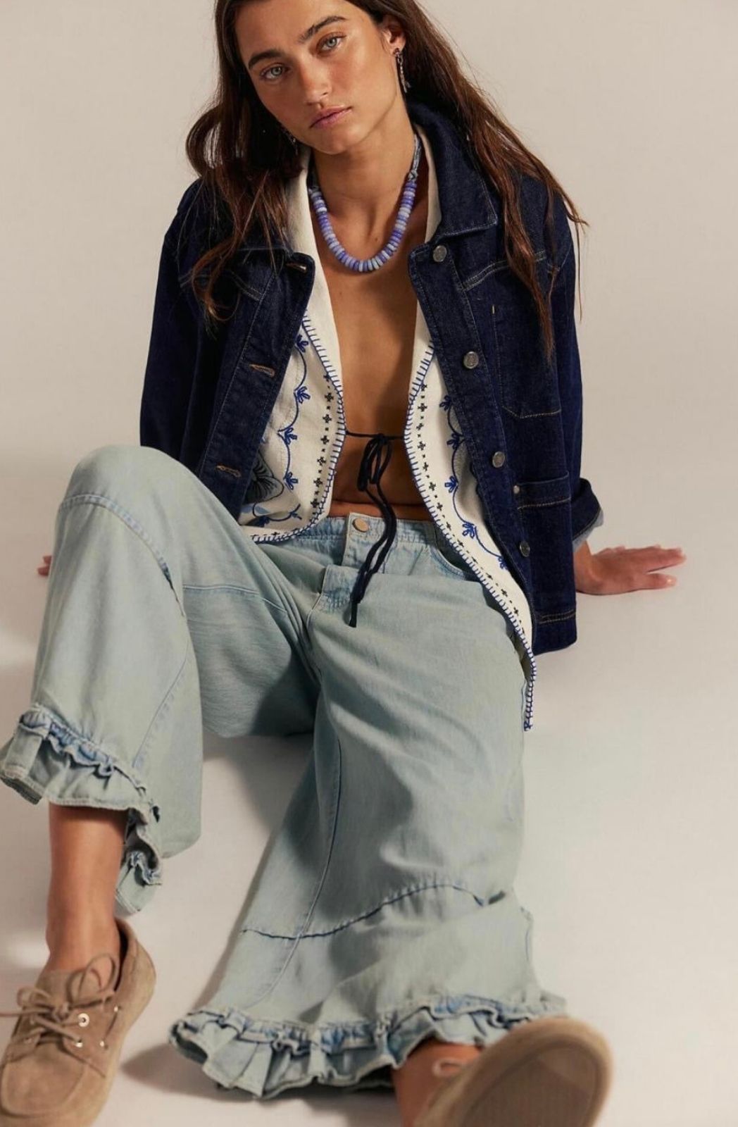Ruffle Detail Hem Jean | Light Denim