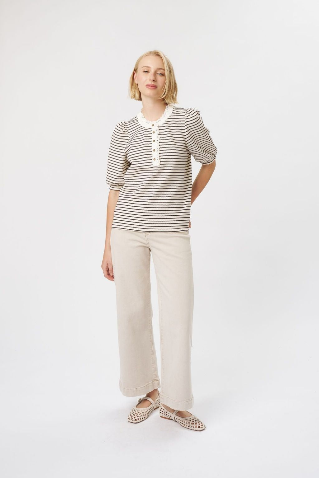 Jacqueline Top | White/Brown Stripe