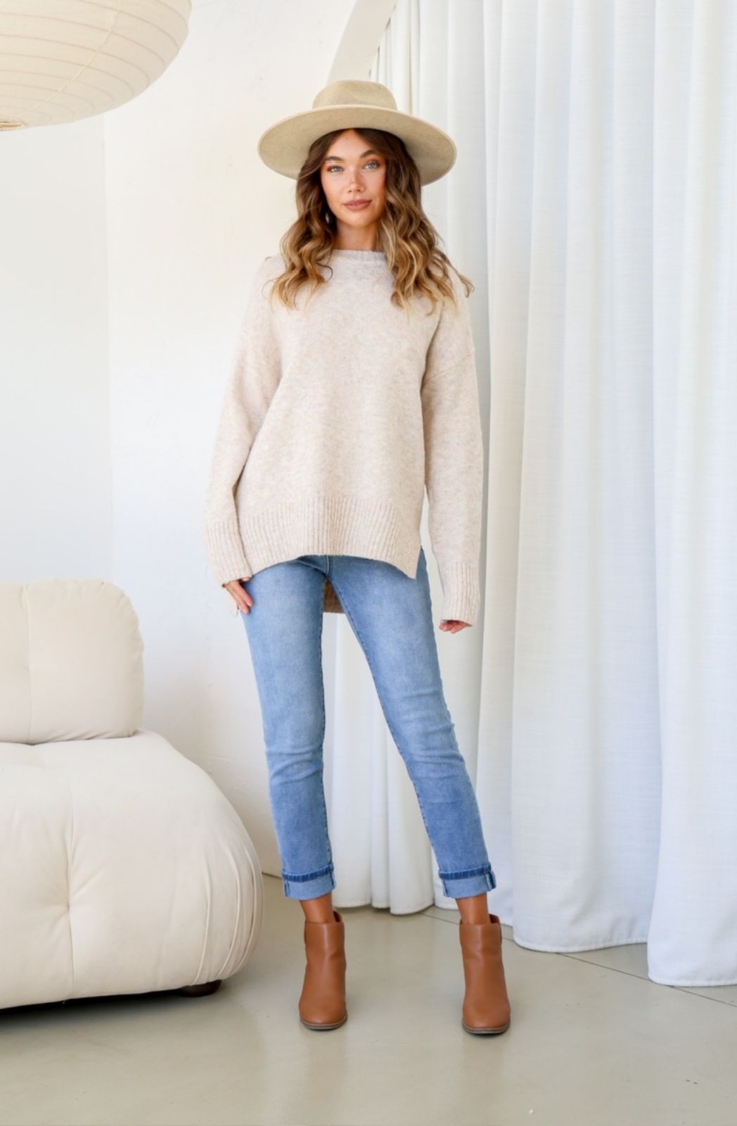 Side Split Canyon Knit | Oatmeal