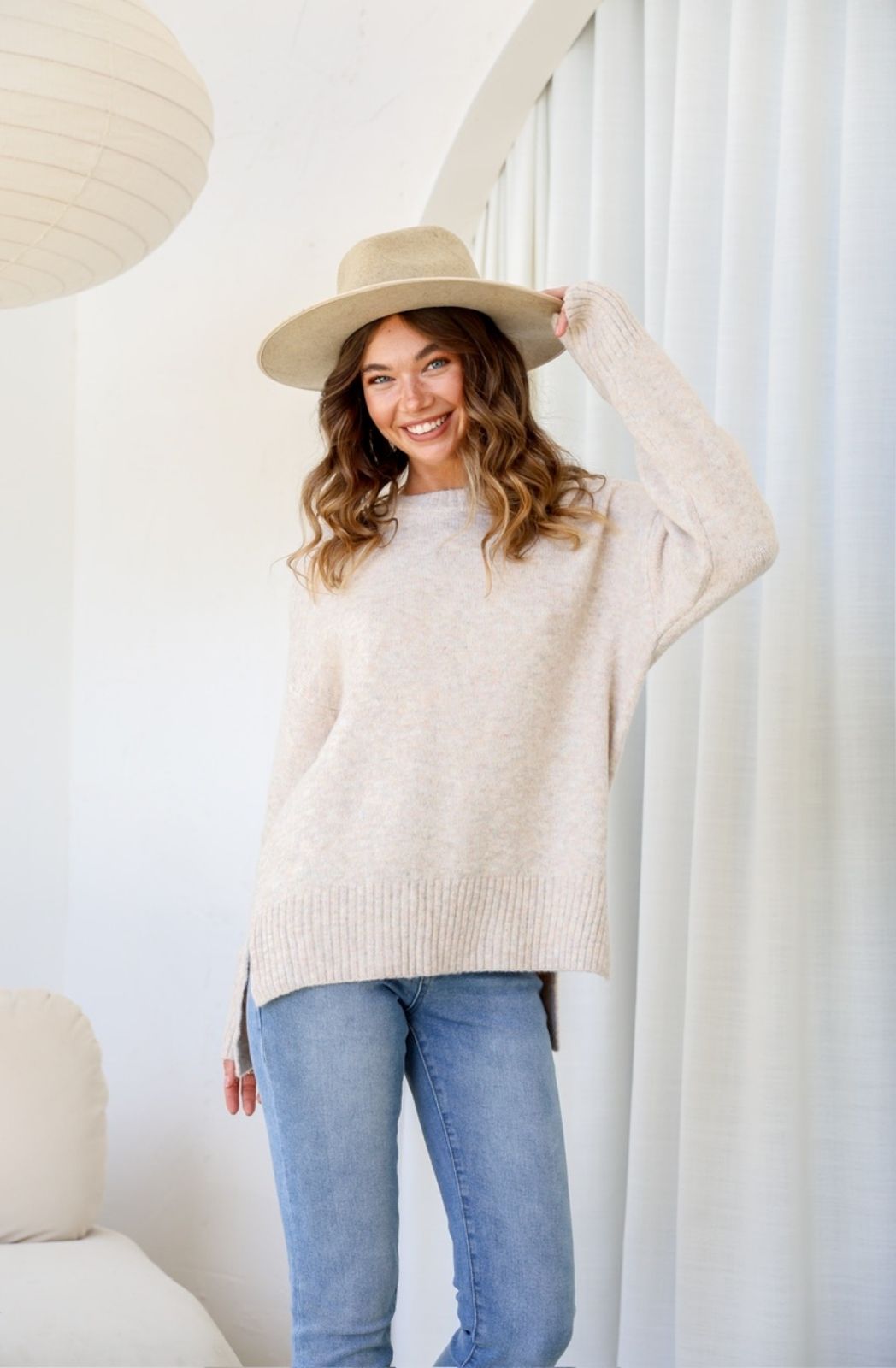 Side Split Canyon Knit | Oatmeal