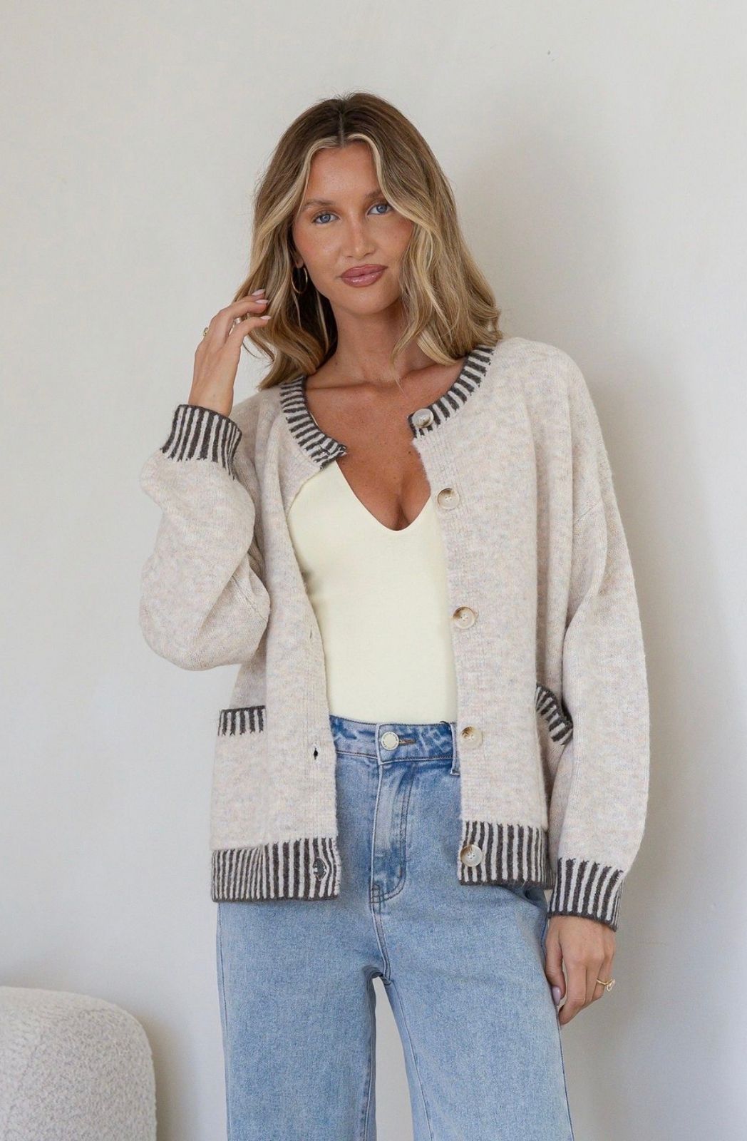 Macie Blanket Stitch Cardi | Beige/Chocolate