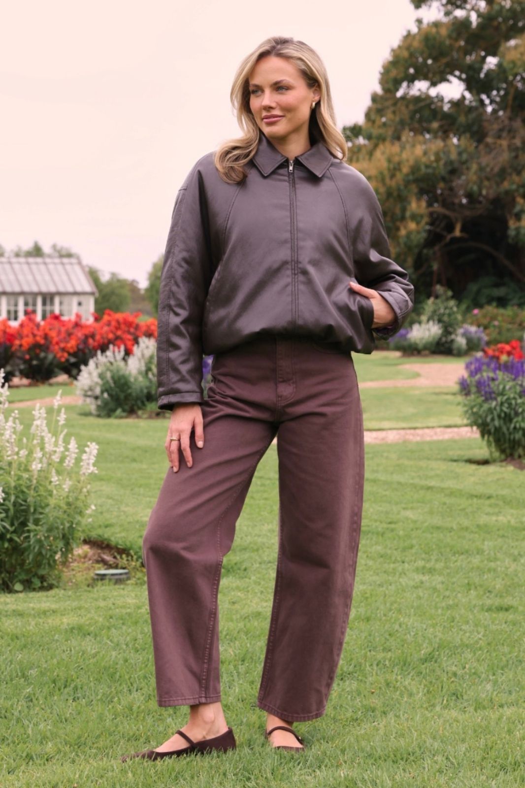 Lola Barrel Jean | Chocolate