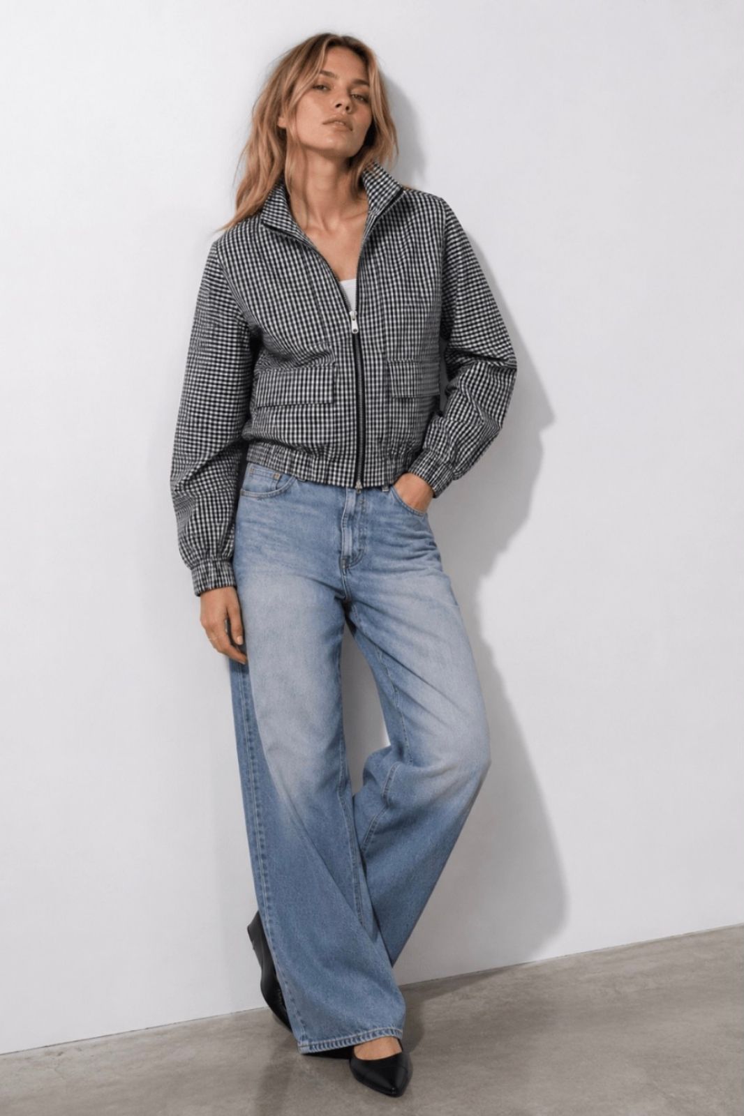 Two Way Zip Check Bomber | Black &amp; White