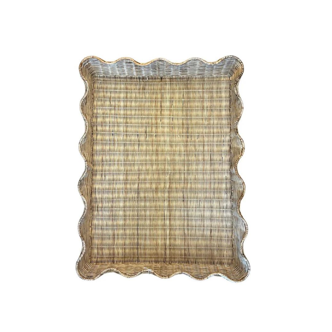 Medium Wavy Scallop Tray | Natural