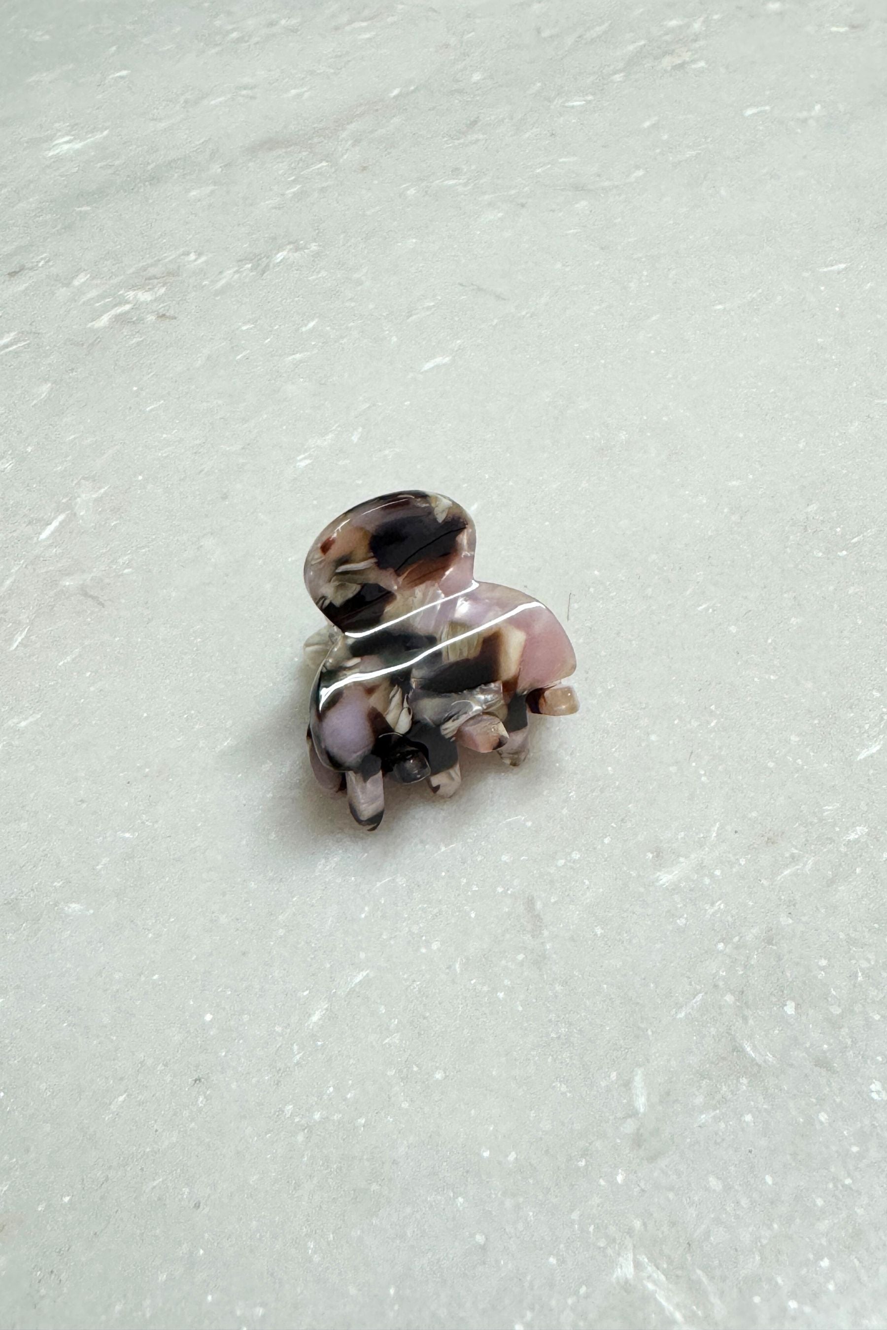 X Small Claw Clip |  Black/Taupe Tortoise