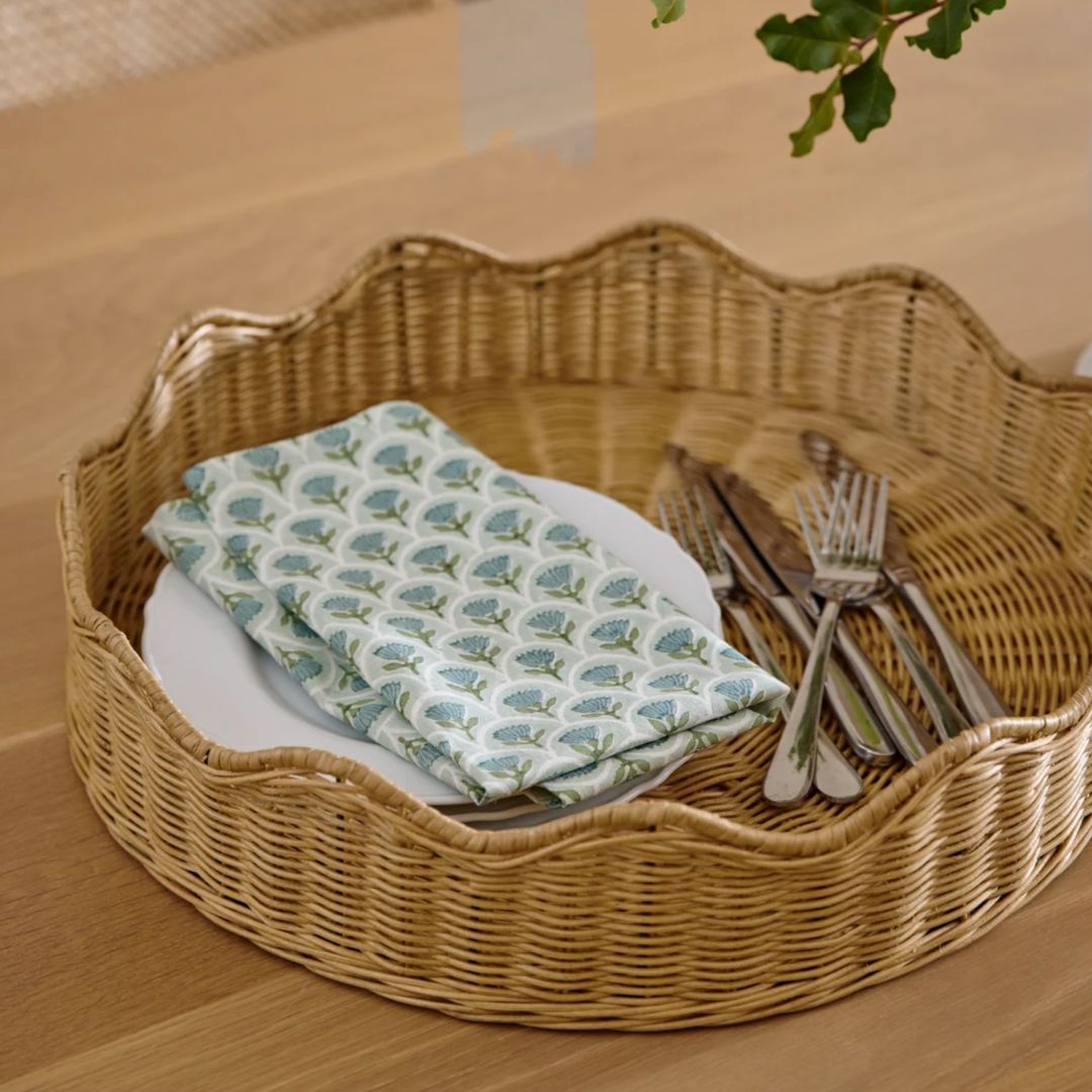 Mali Natural Round Wavy Tray
