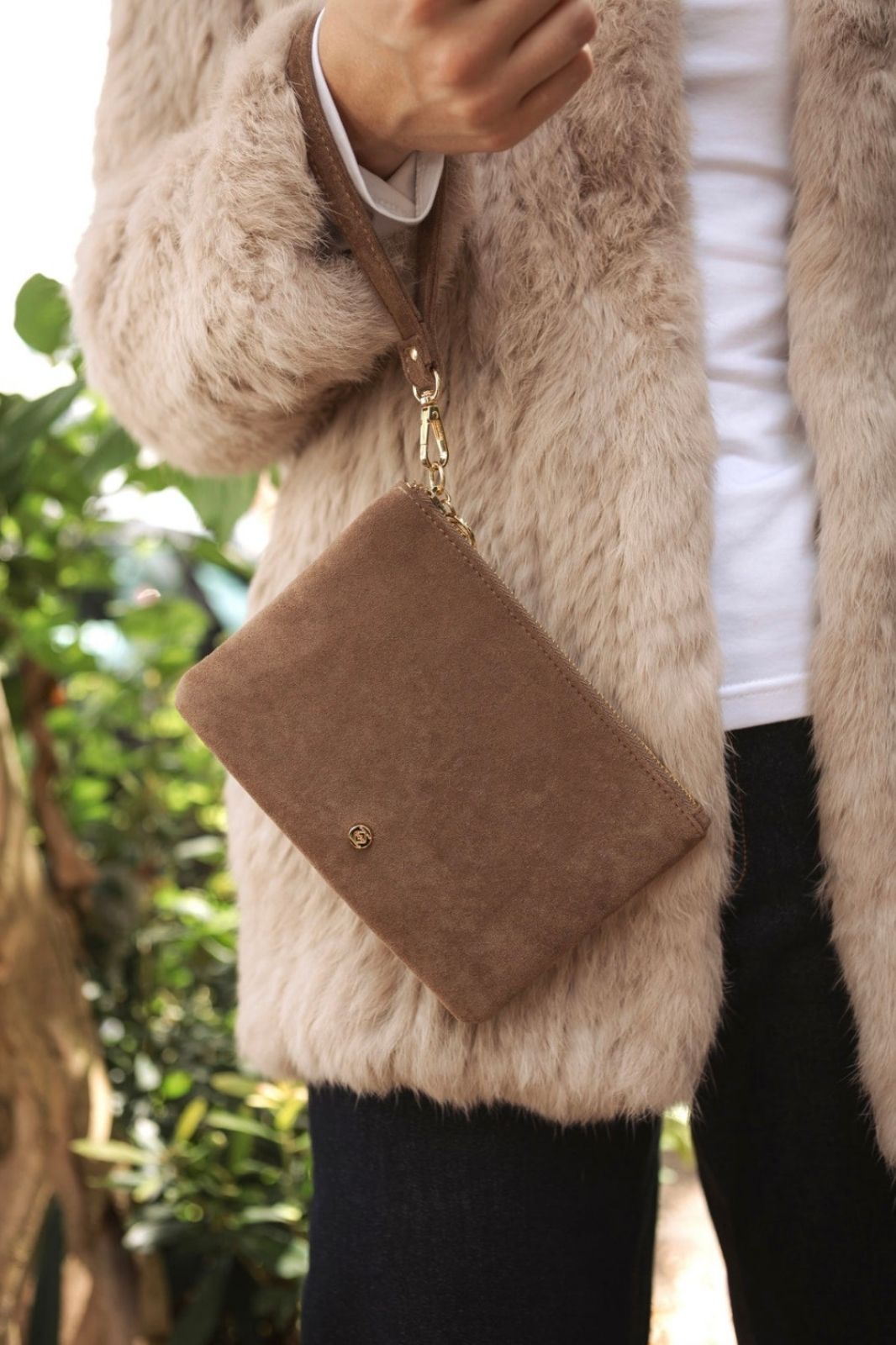 Mia Eco Suede Clutch | Tan