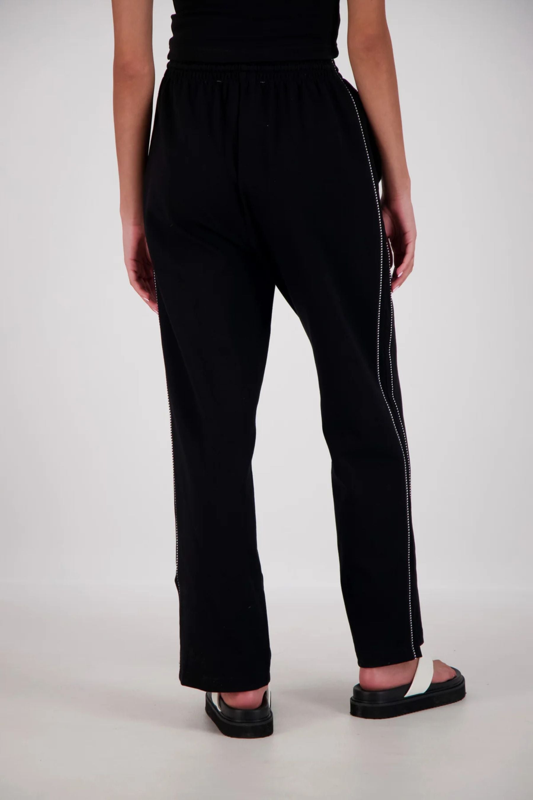 Manarola Trackpant | Black