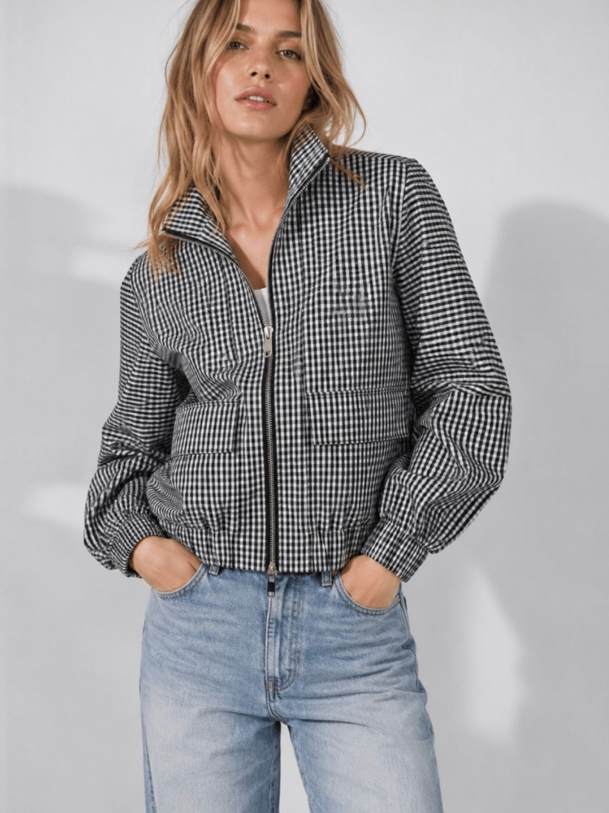 Two Way Zip Check Bomber | Black &amp; White