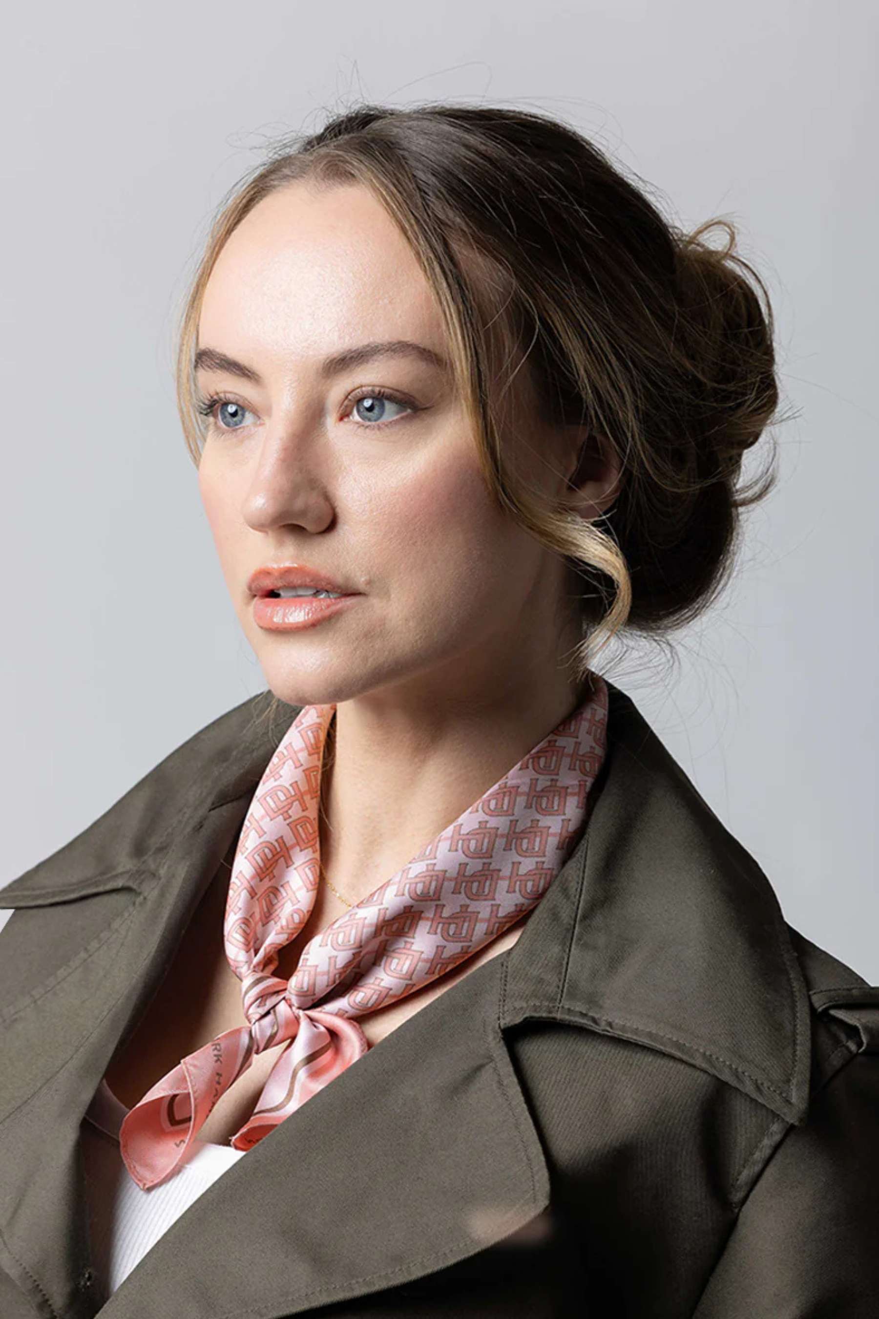 The Ellwood Silk Petite