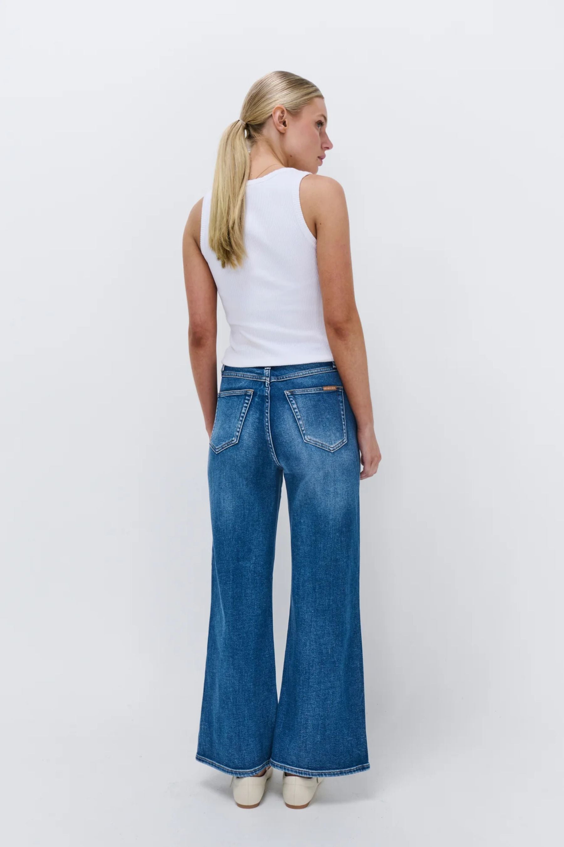 Skyla Jean | Dakota Wash