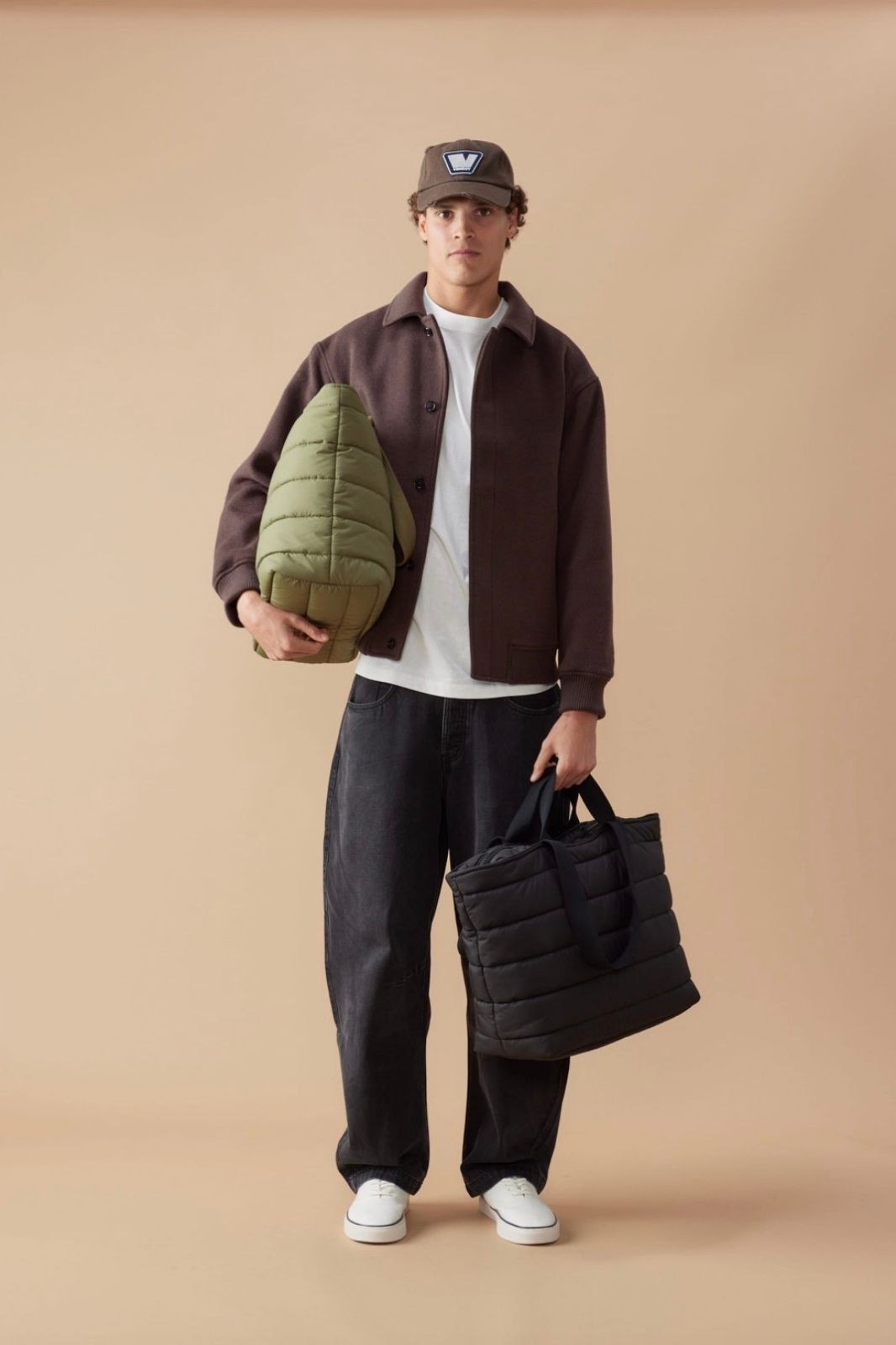 Take It Base (cloud) | Black