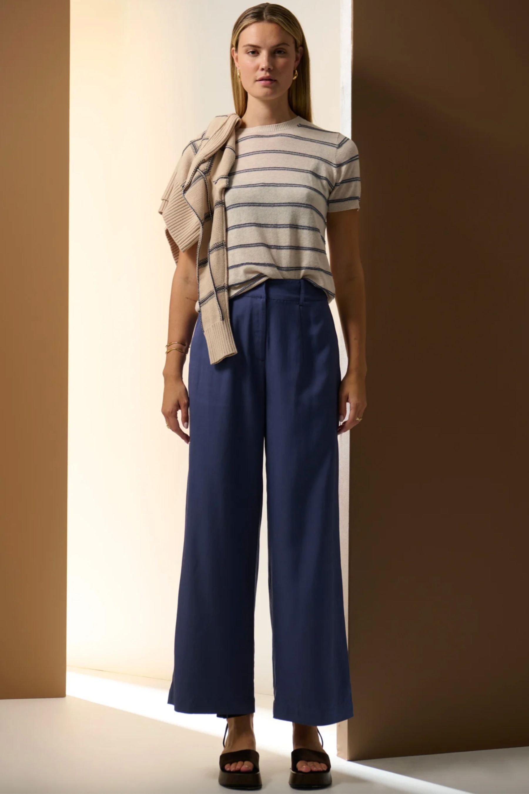 Sable Tee Stripe | Pebble Blue