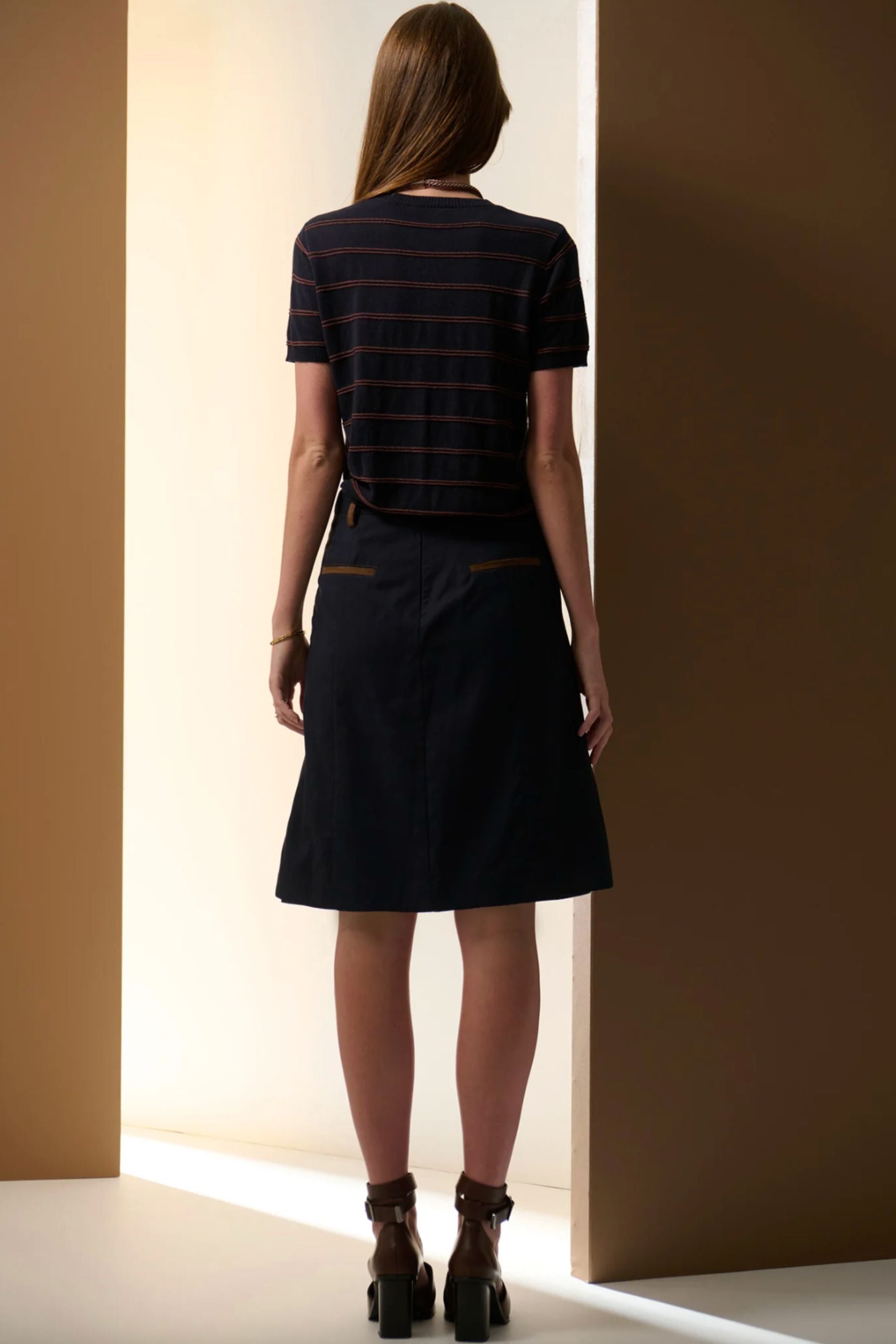 Sable Tee Stripe | Ink/Choc