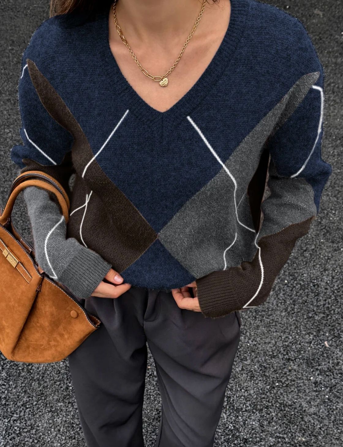 V Neck Argyle Knit Jumper | Navy/Chocolate