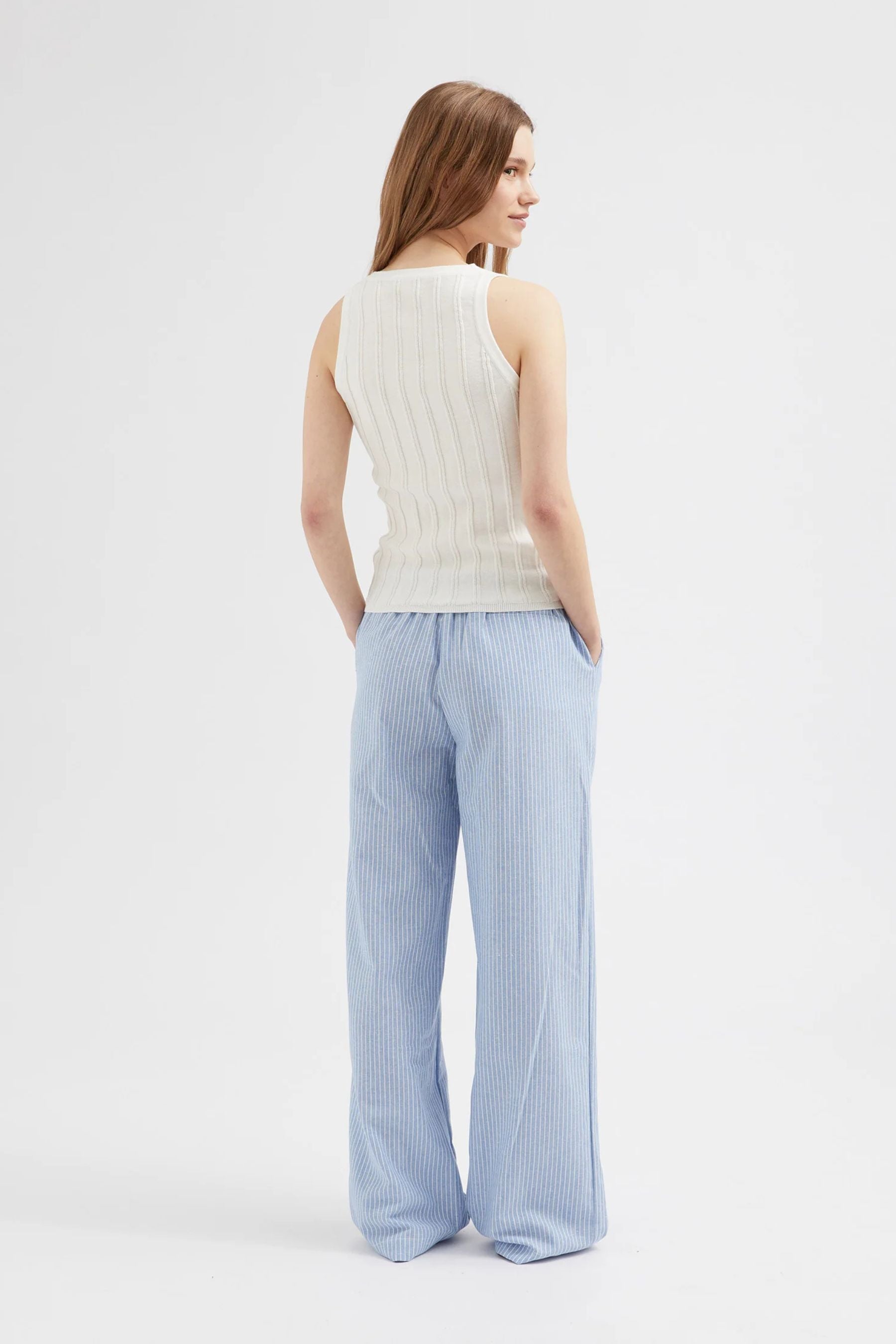 Buttoned Knit Tank | White