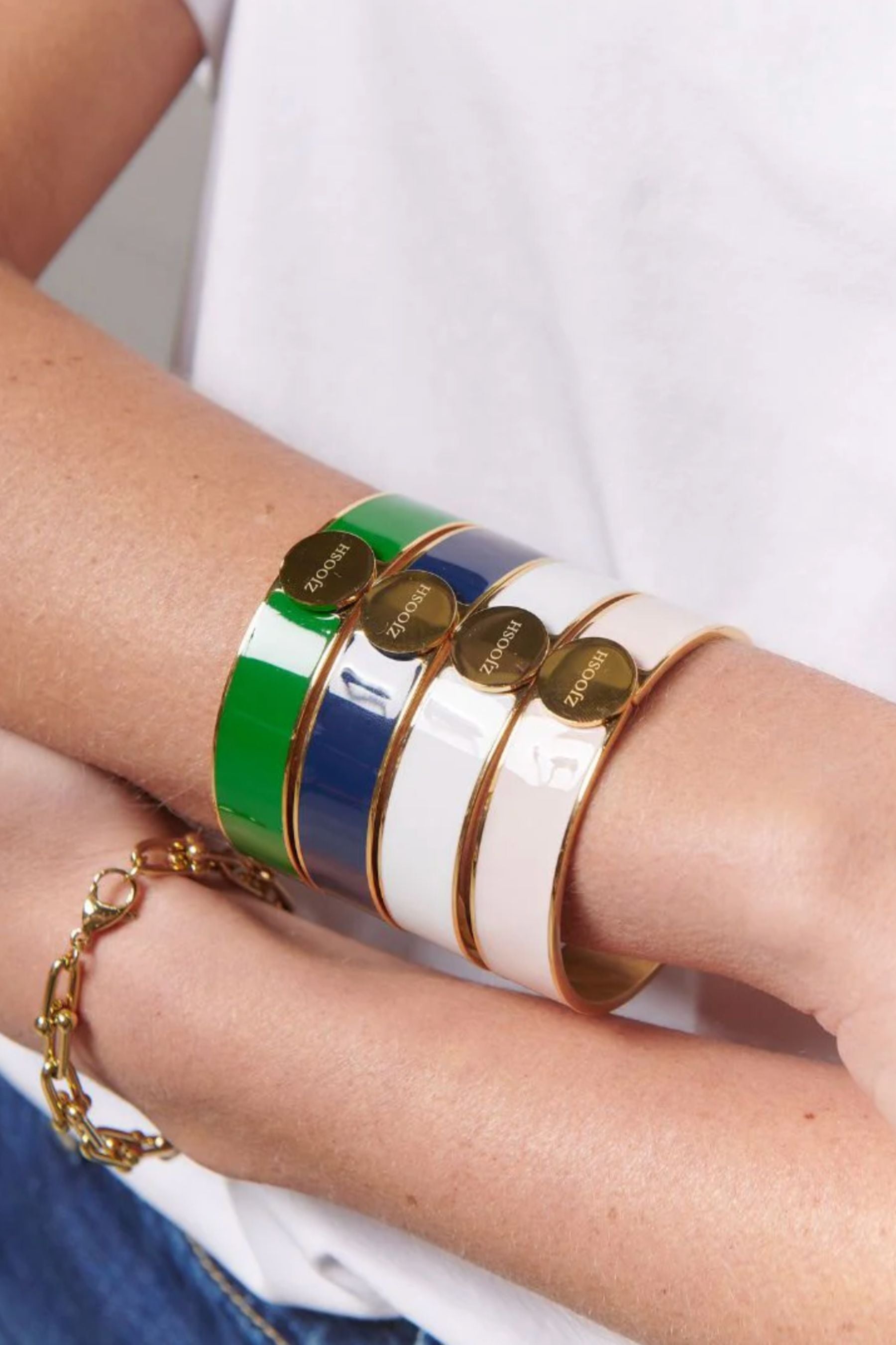 Logo Disk Bangle | White