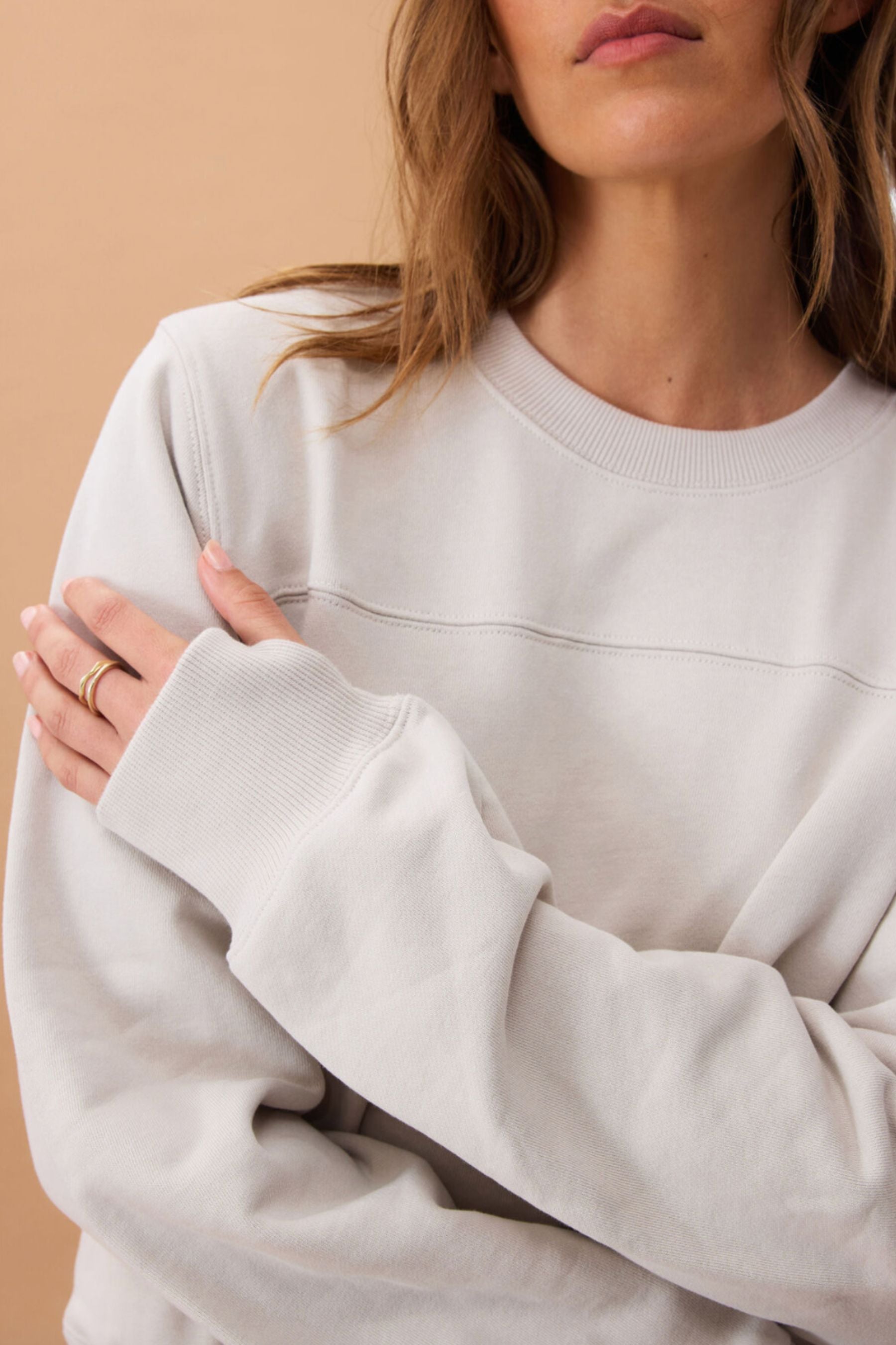 Alba Seamed Fleece Top | Almond