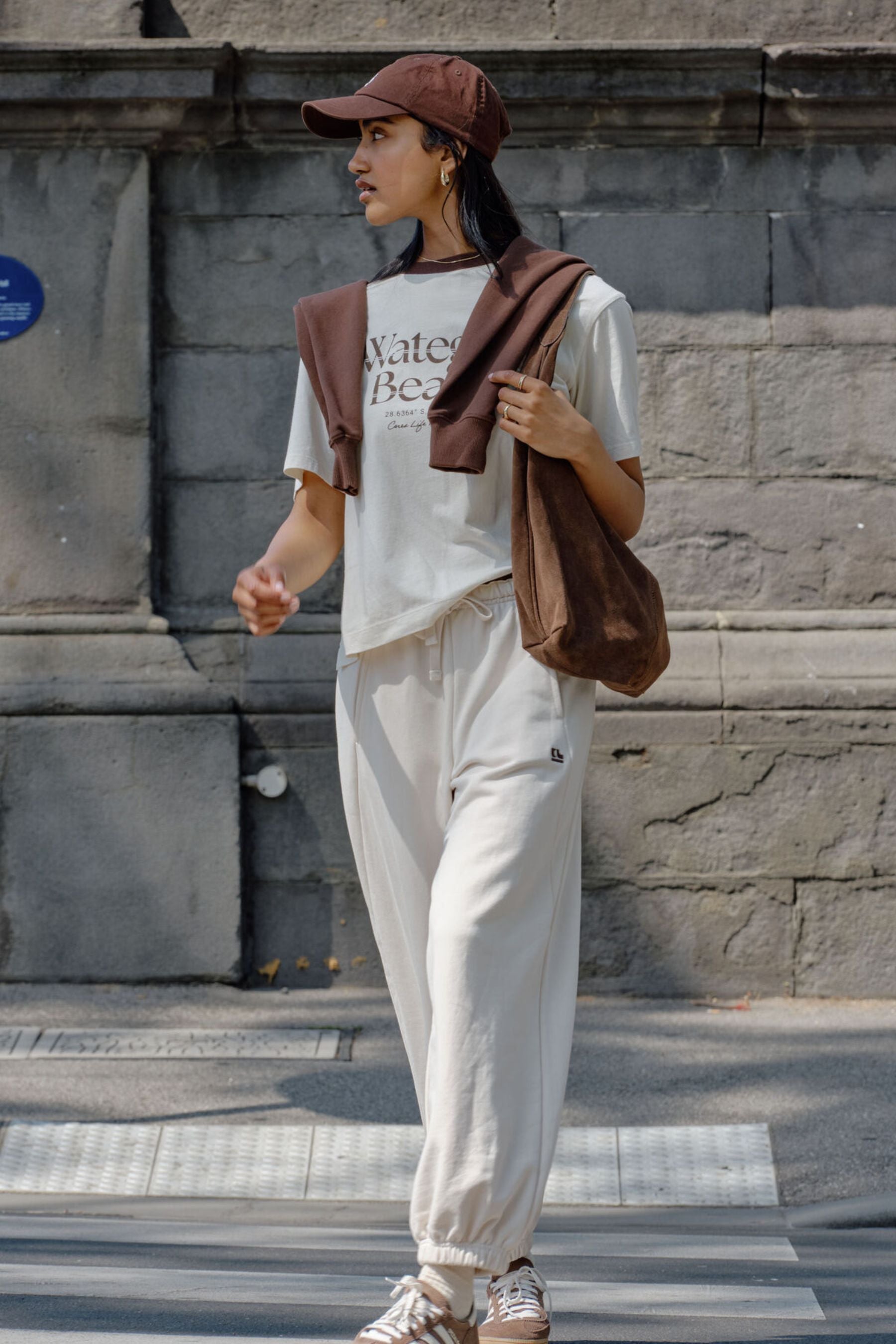 Stevie Slouchy Tee | Buff/ Wategos Beach