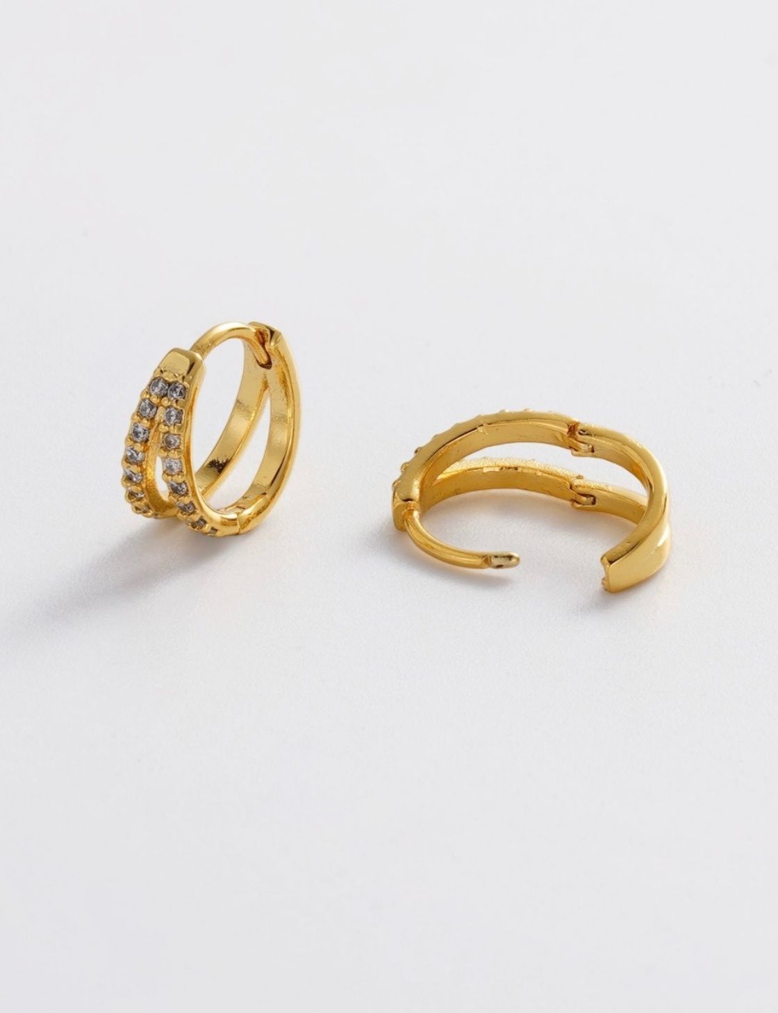 Celia Huggie | Gold