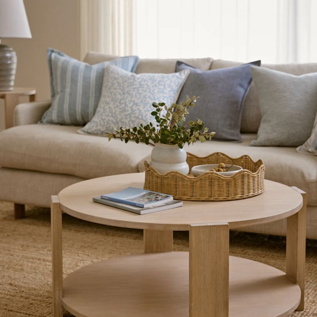 Mali Natural Round Wavy Tray