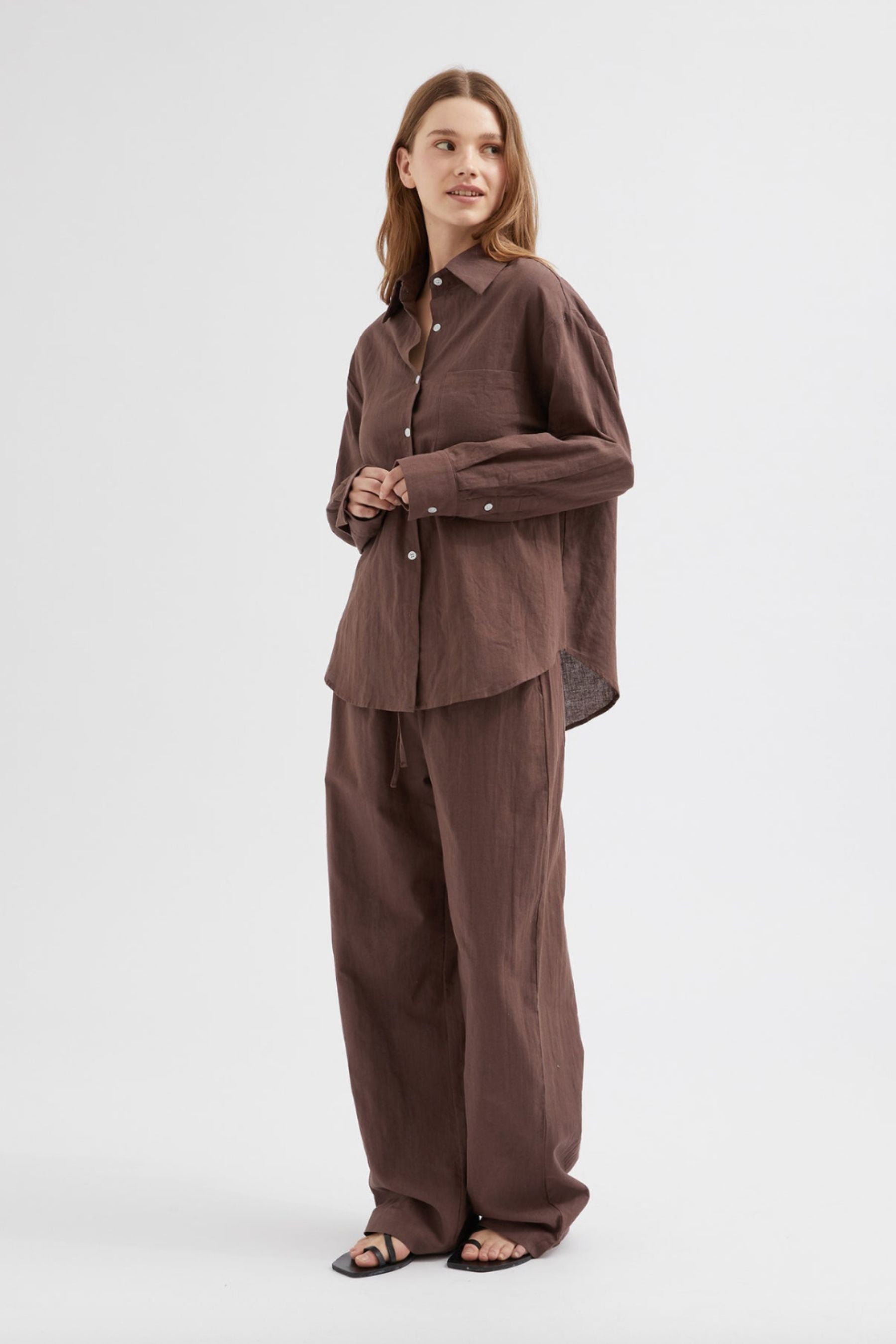 Classic Ramie Cotton Shirt | Chocolate