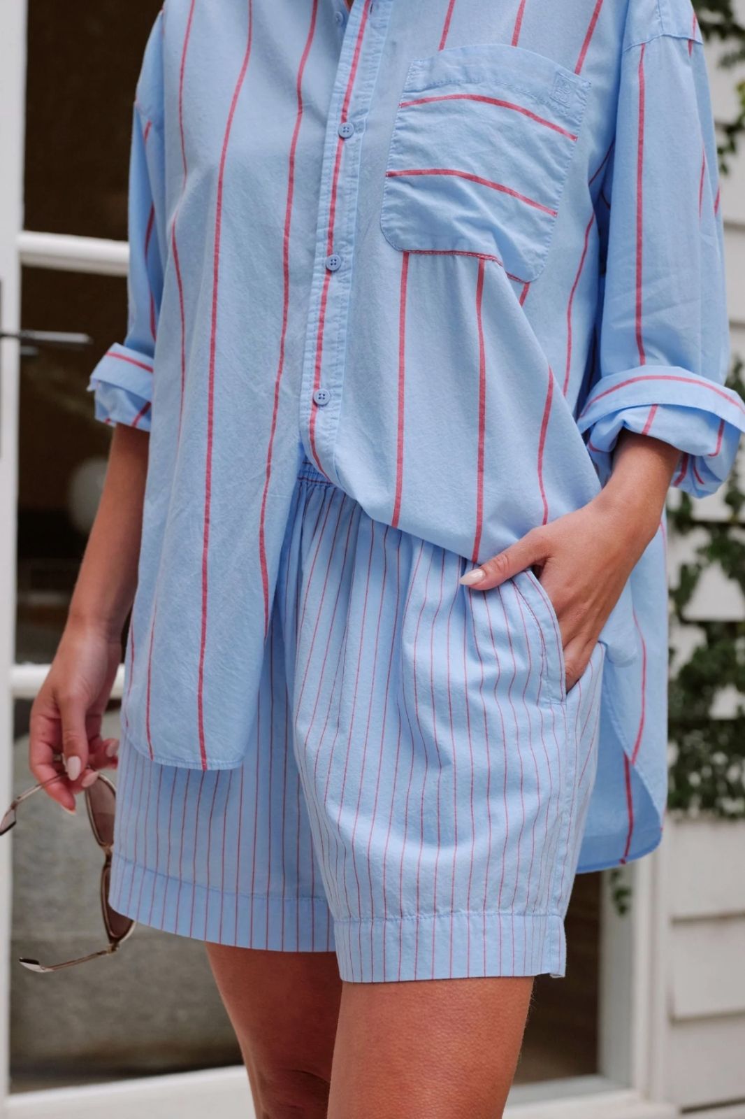 Mila Short | Fresh Blue/Red Mini Stripe