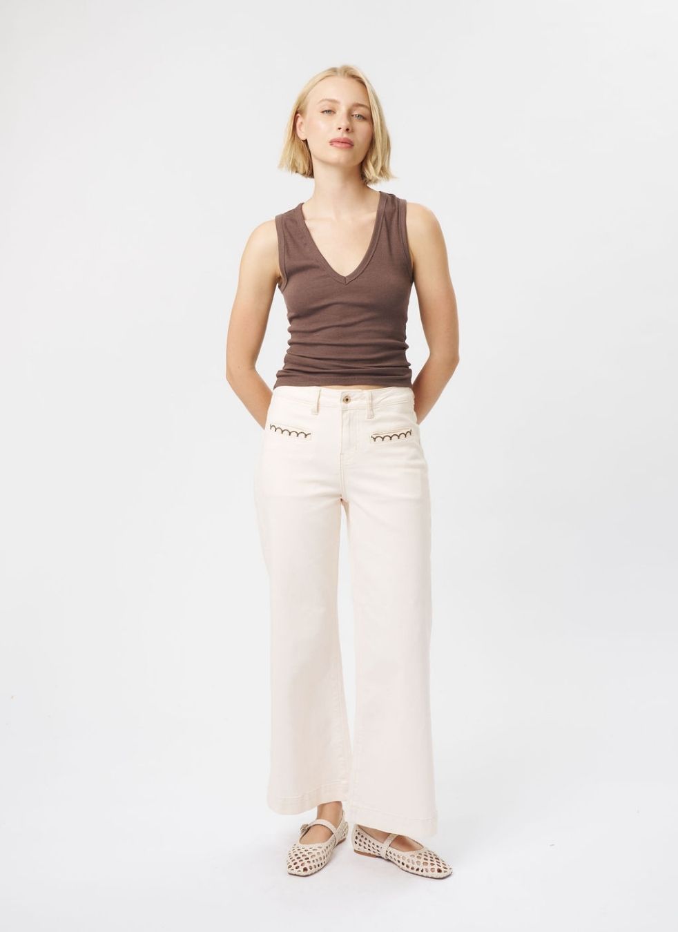 Freya Jean | Scallop Pocket Ecru