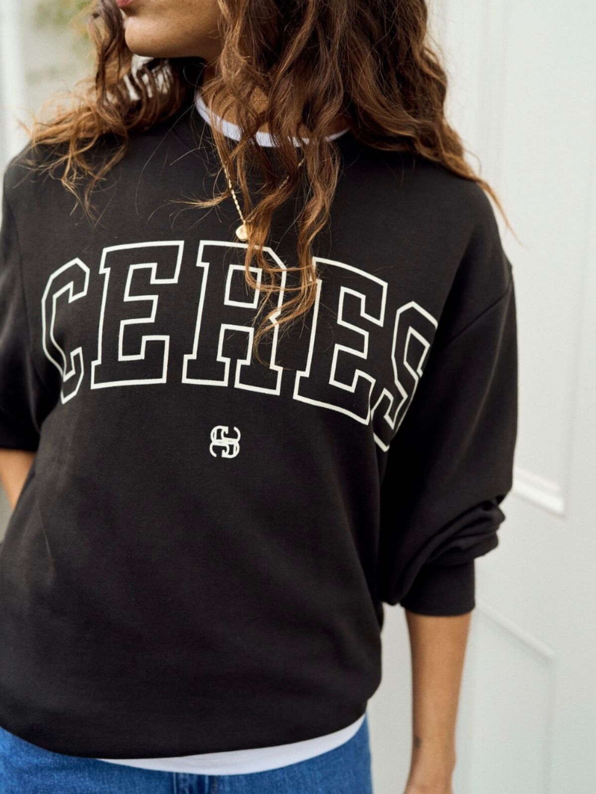 Isla Oversized Slouchy Crew | Phantom/White Heritage