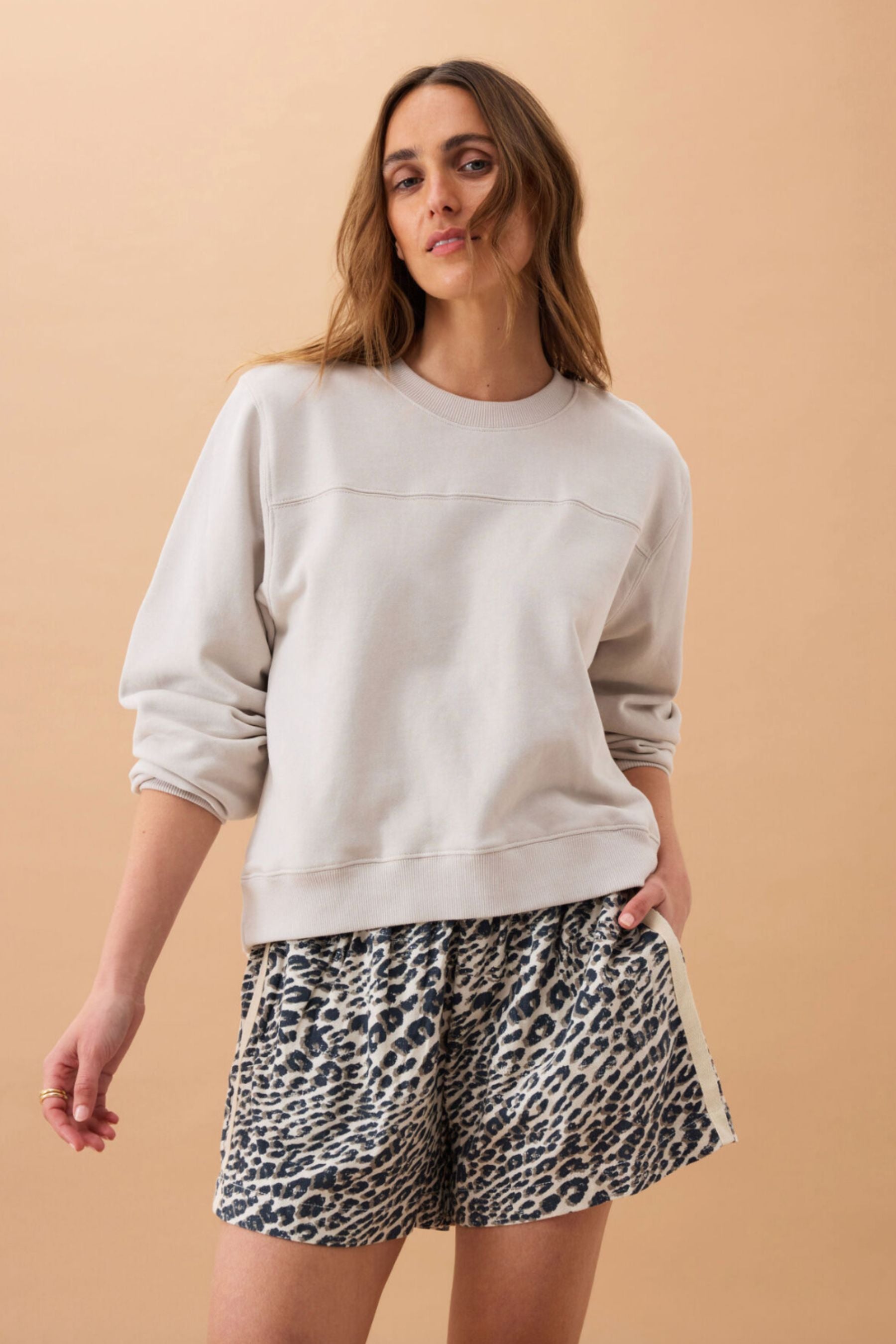 Alba Seamed Fleece Top | Almond