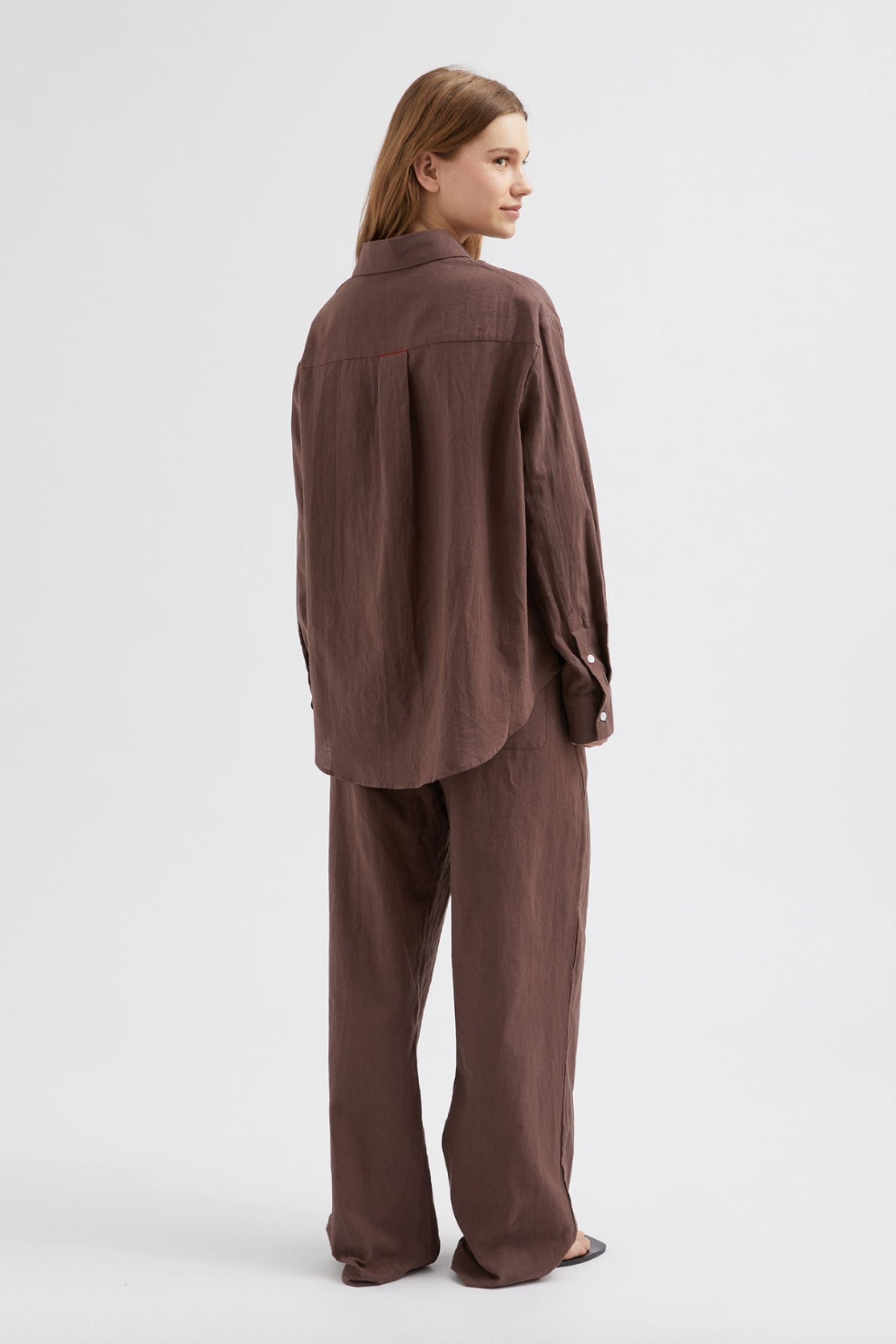 Classic Ramie Cotton Shirt | Chocolate