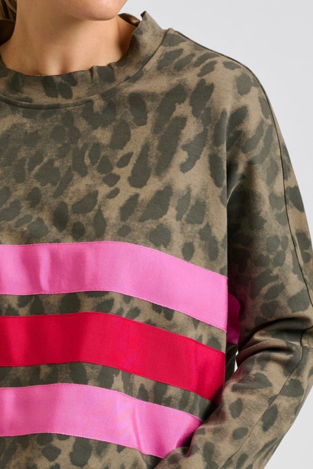 Ruby Raw Sweatshirt | Leopard