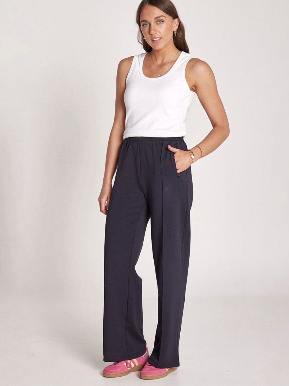 Noah Wide Pant | Navy