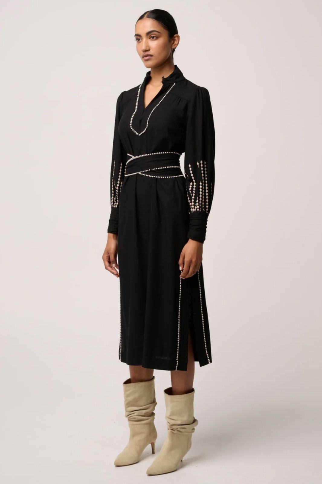 Edith Linen Viscose Embroidered Midi Dress | Black