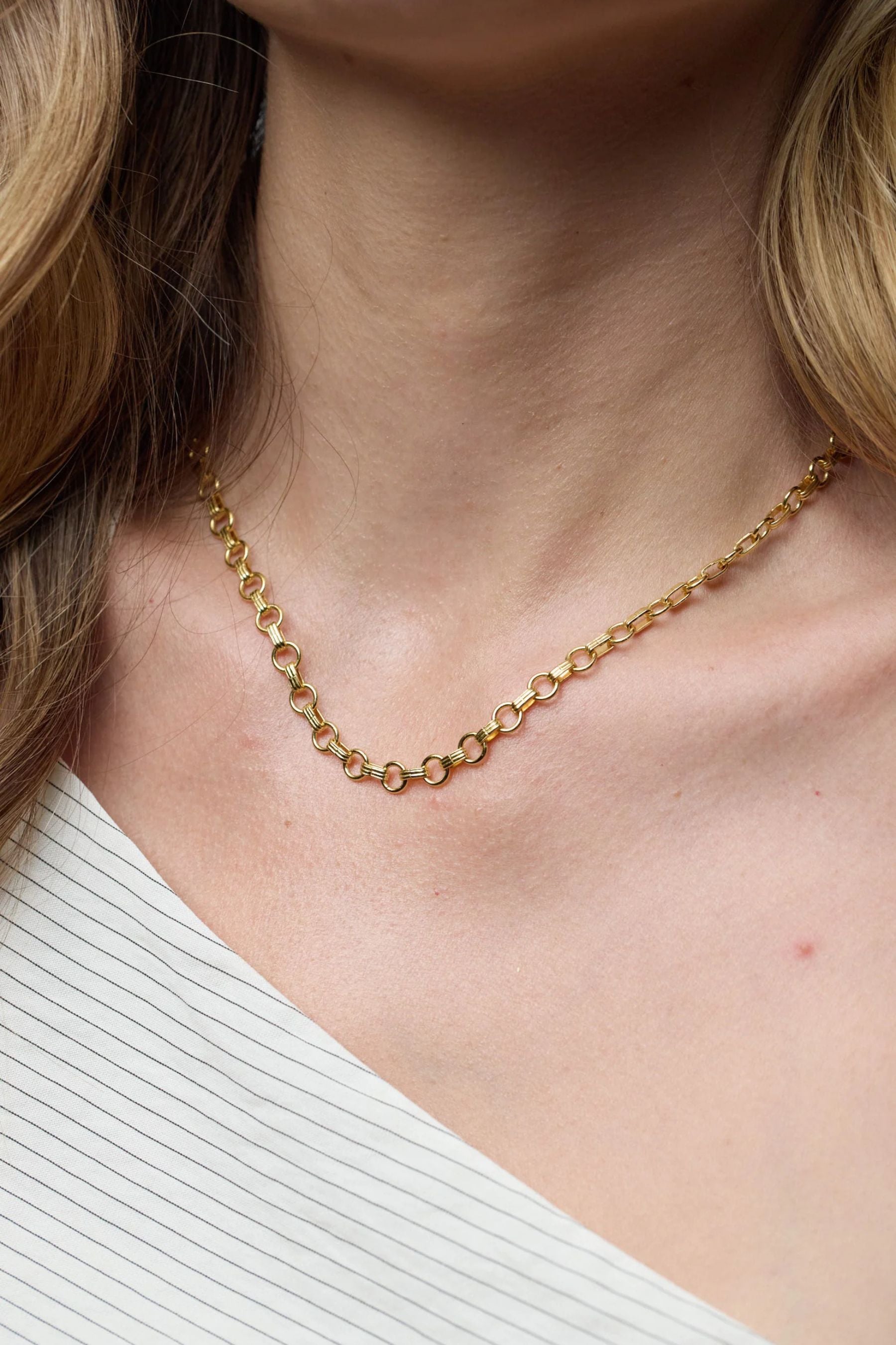 Clara Necklace | Gold