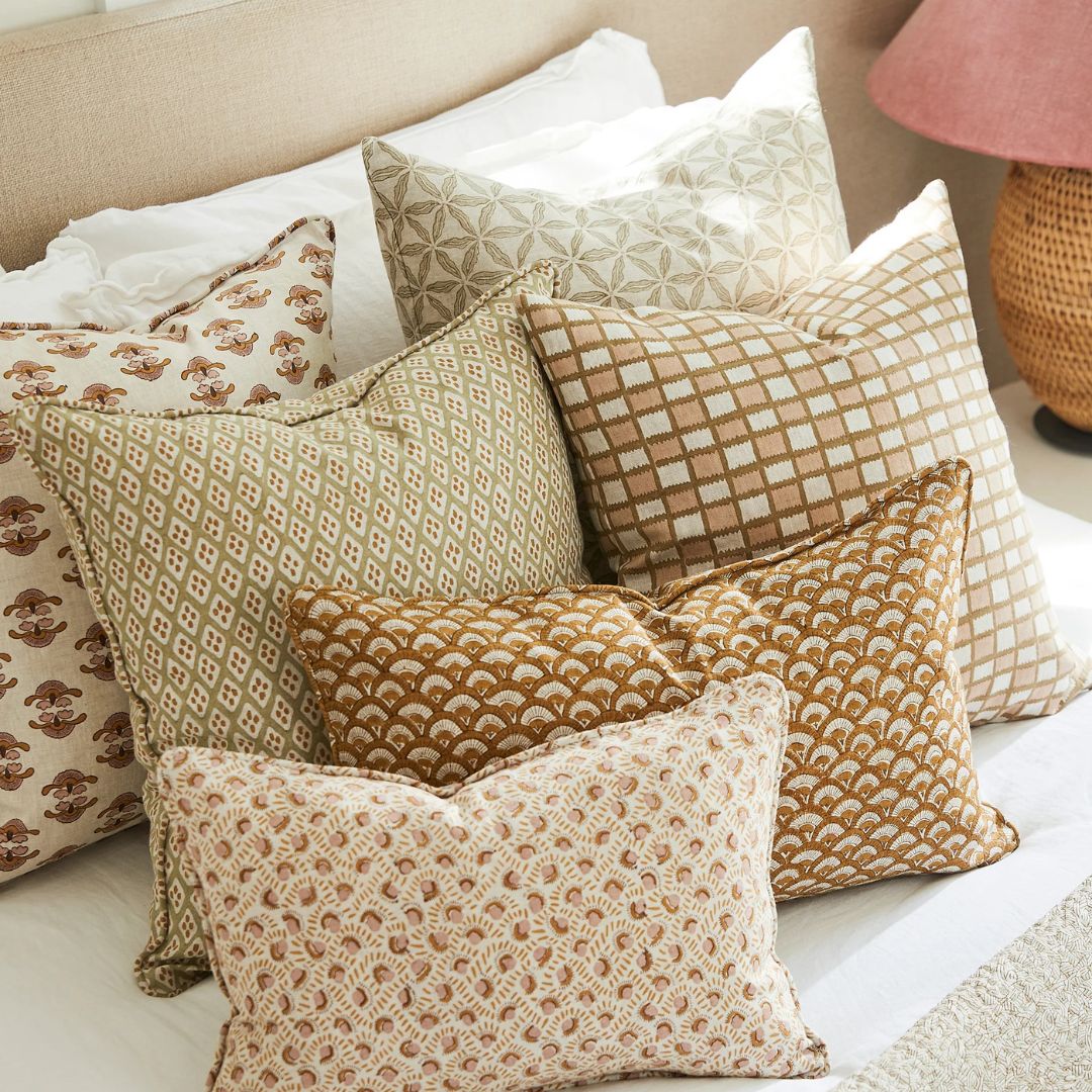 Tindari Shell Linen Cushion | 50x50cm
