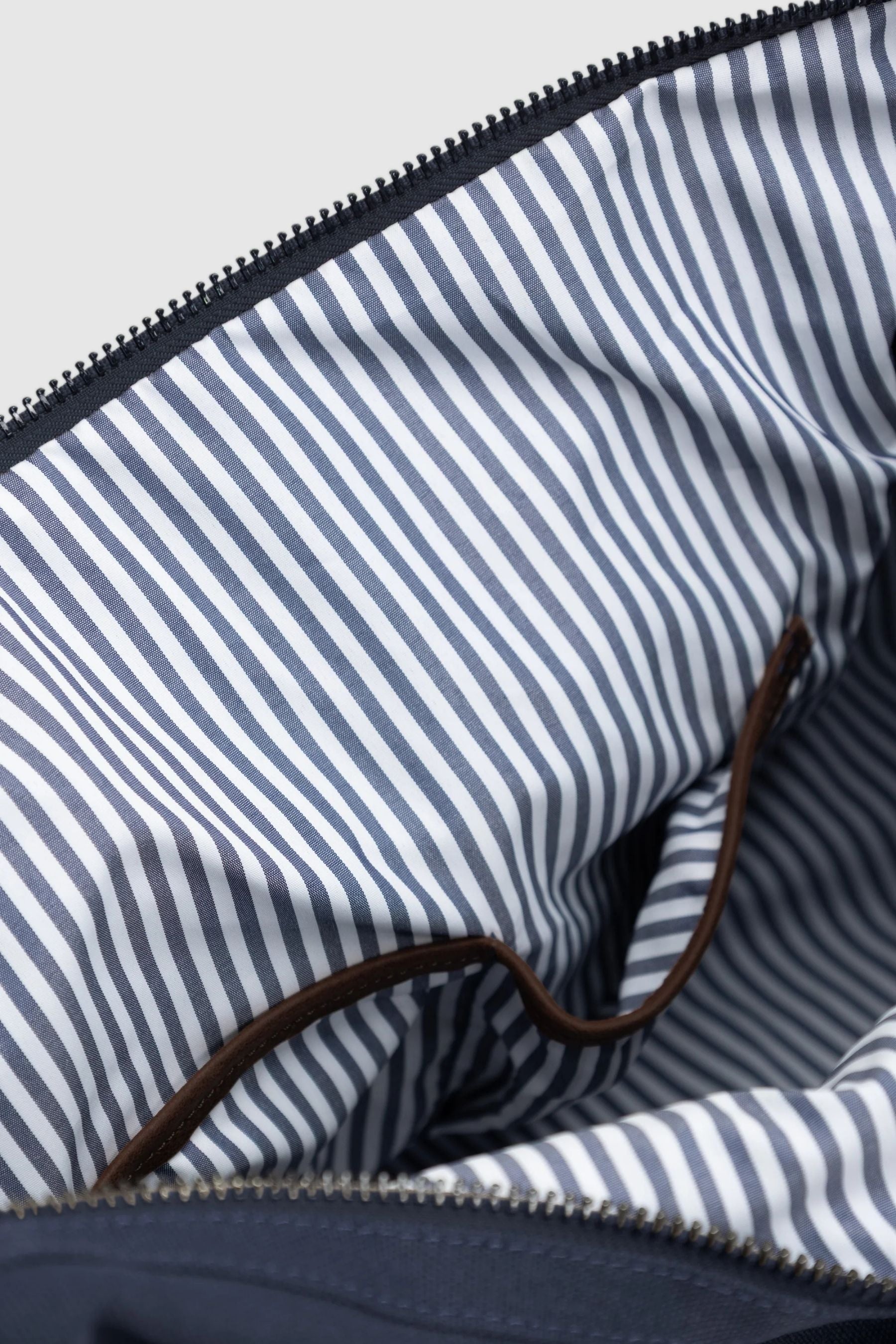 Canvas Duffle | Vintage Navy