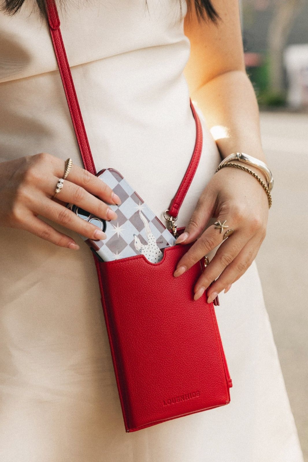 Suki Phone Bag | Red