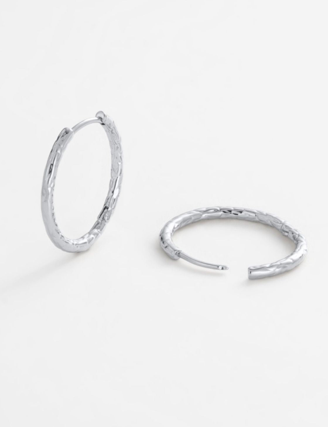 Lily Hoop Medium | Silver