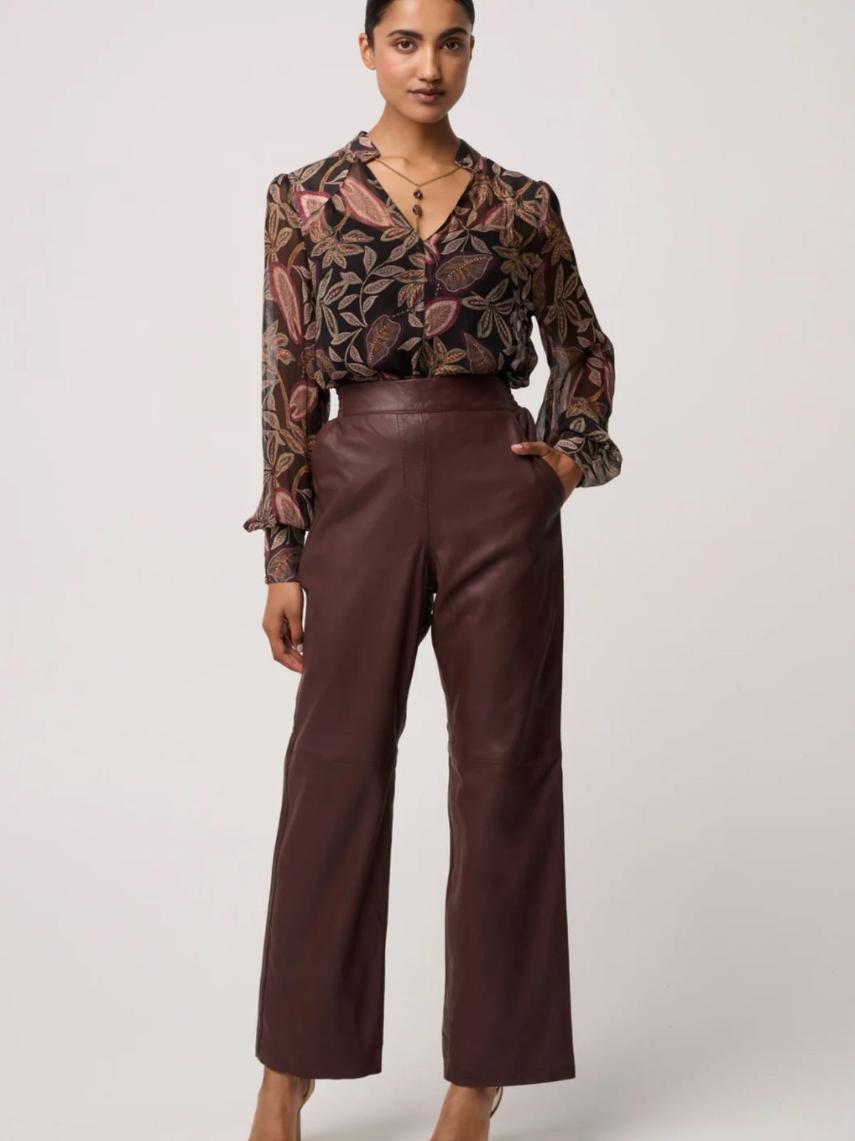 Joan Leather Elasticated Waist Straight Leg Pant | Oxblood