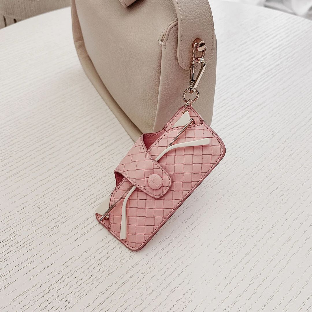 Sunglass Case | Woven Pastel Pink