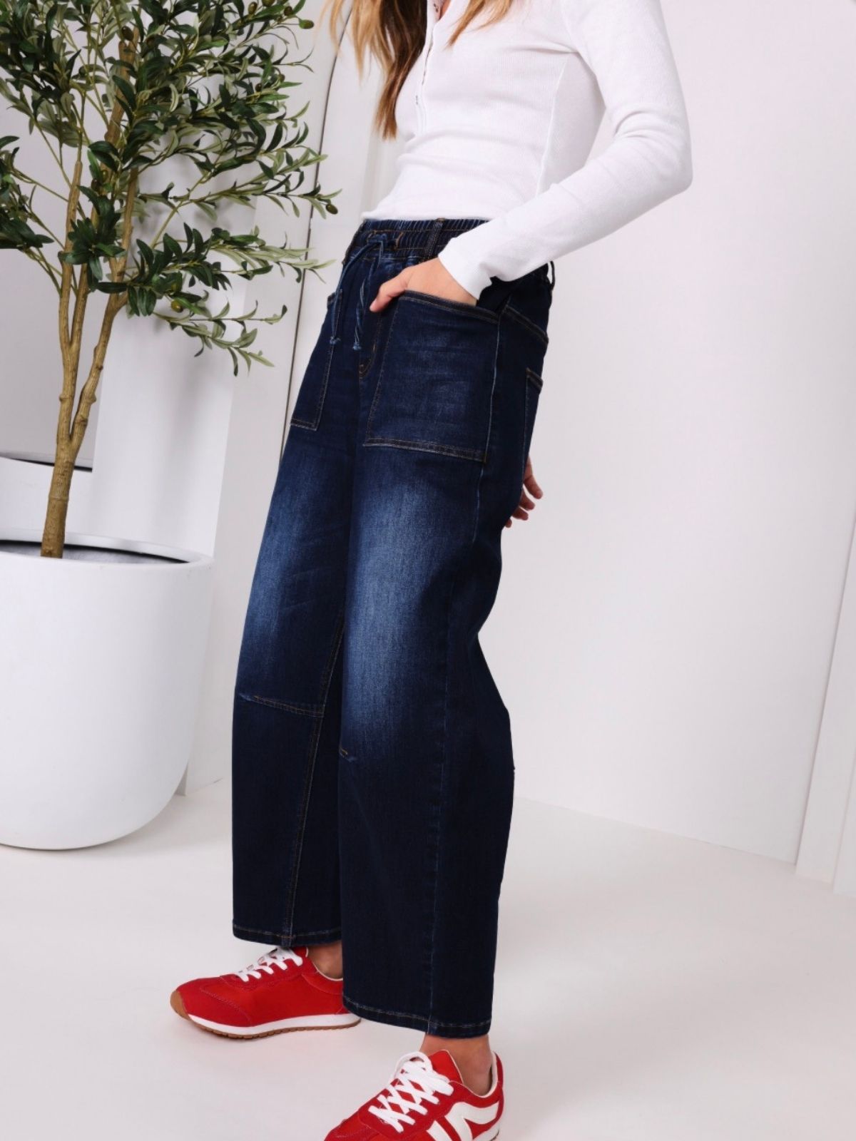 Leo Barrel Jeans | Ink Denim