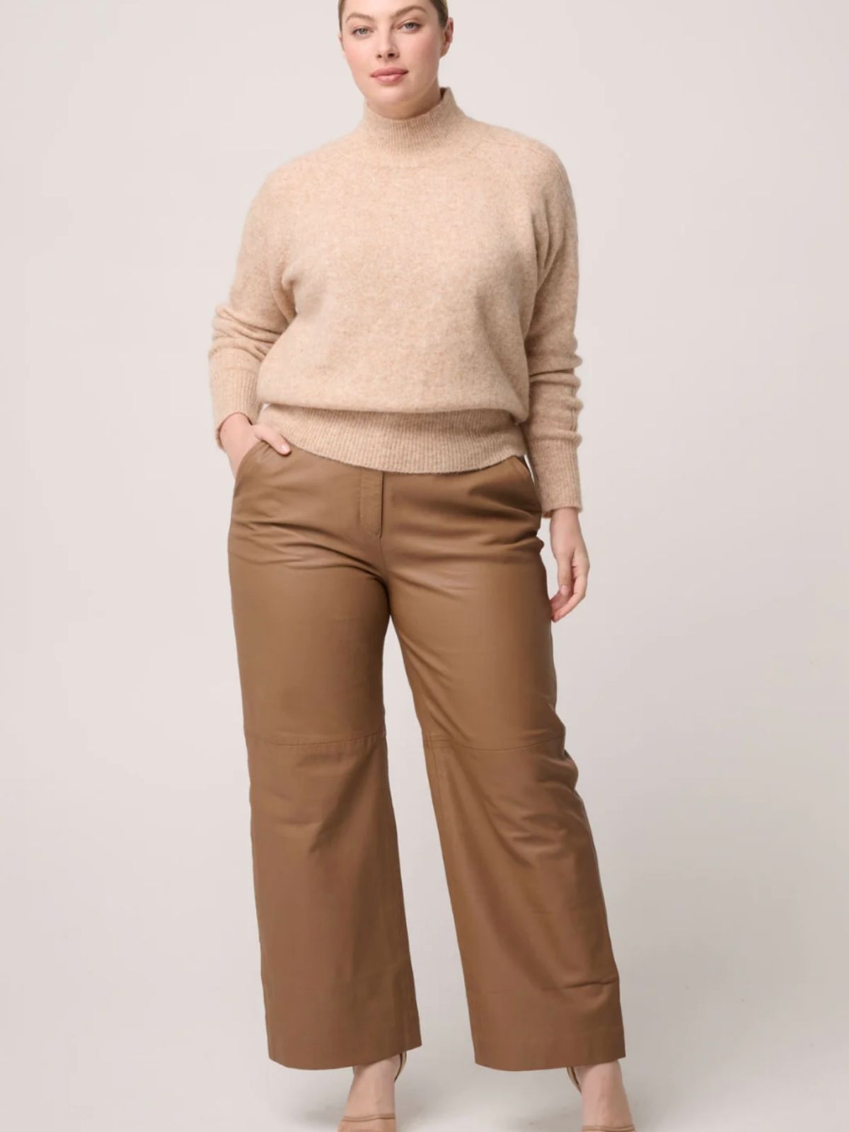 Savanna Alpaca Wool Blend Sweater | Almond