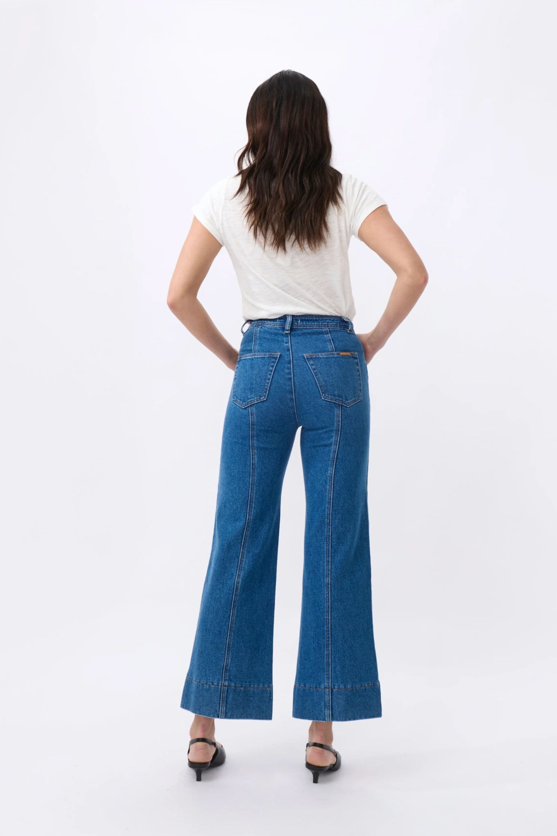 Charlie Jean | 90's Blue