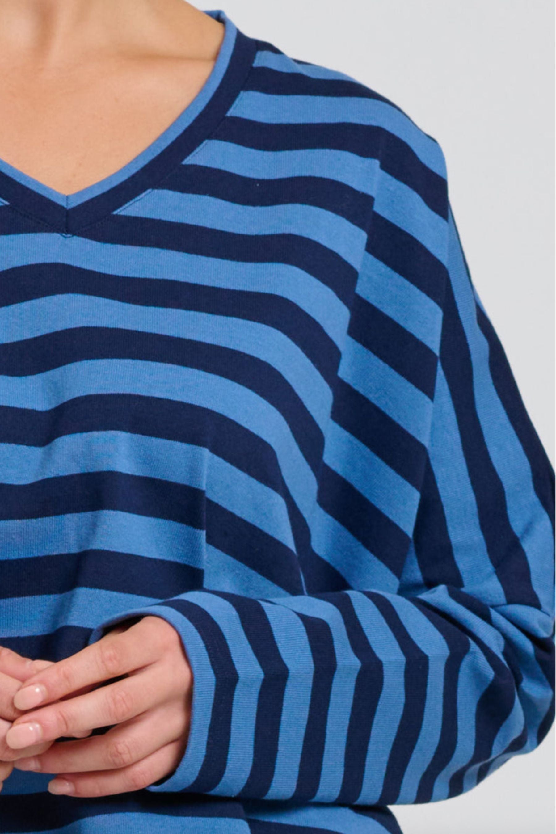 Breton V Neck Top | Navy Stripe
